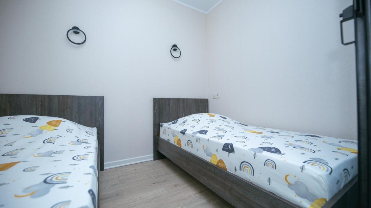Next The Sea Apartment Batumi Bagian luar foto